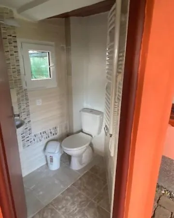 Izba Pre Styri Osoby Kolta