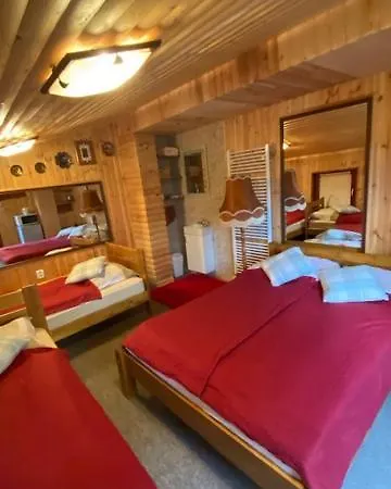 Izba Pre Styri Osoby Kolta