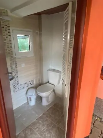 Izba Pre Styri Osoby Kolta